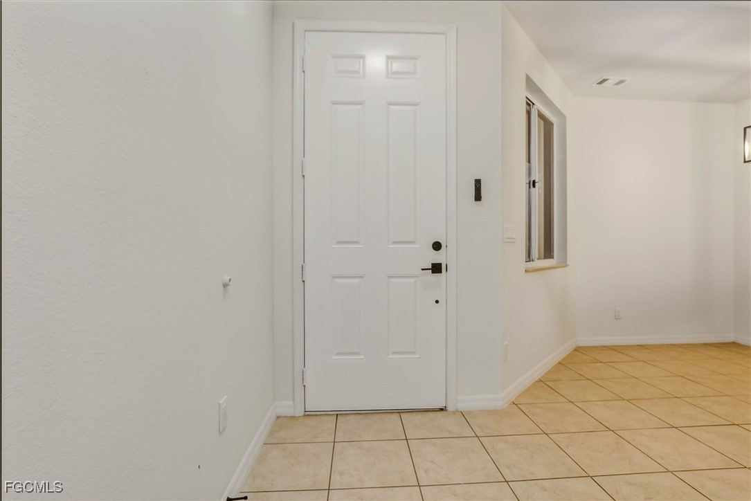 17568 Brickstone Loop Fort Myers, FL 33967 - Photo 3 of 48