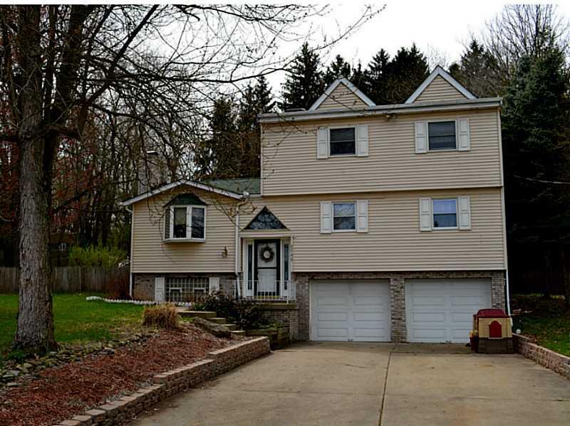 9745 Grosick Road Pittsburgh, PA 15237 - Photo 1 of 25 Exterior Front.