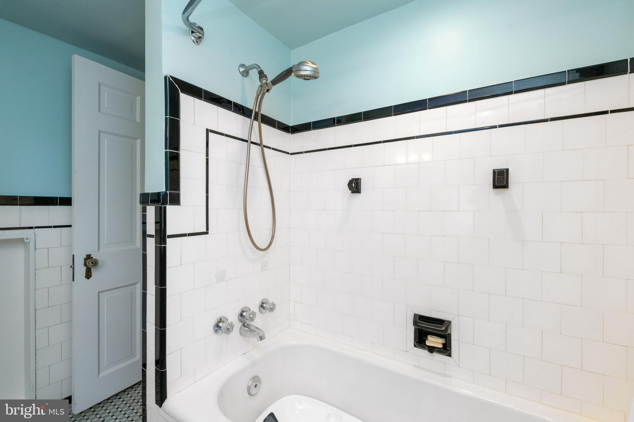 906 Old Oak Road Baltimore, MD 21212 - Photo 28 of 38 Gallery Image 28