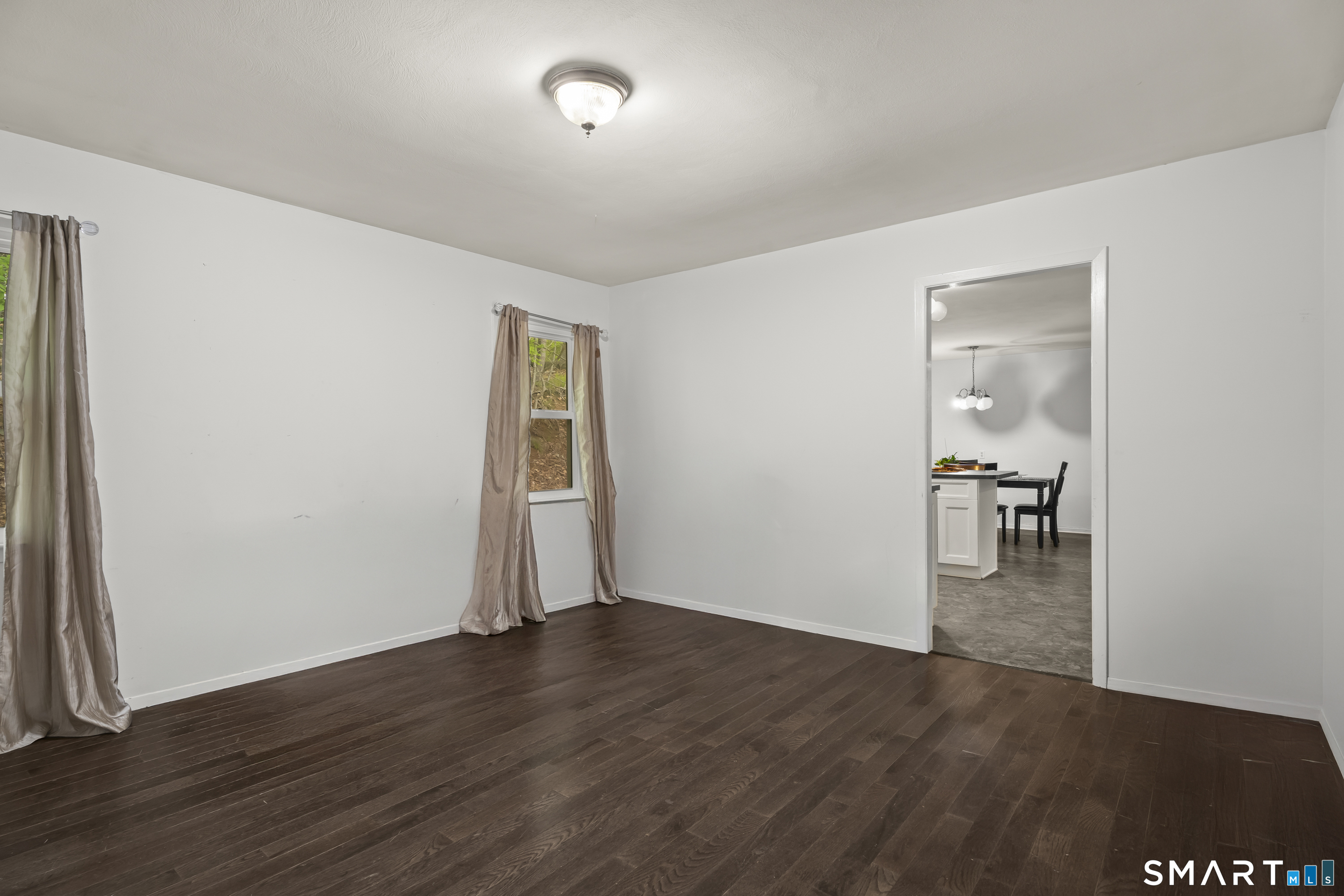 295 Stevenson Road New Haven, CT 06515 - Photo 31 of 36