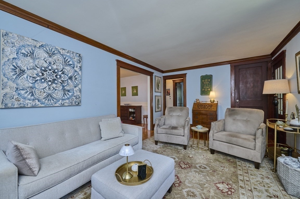 38-40 Wiley Road Belmont, MA 02478 - Photo 8 of 42 Gallery Image 8