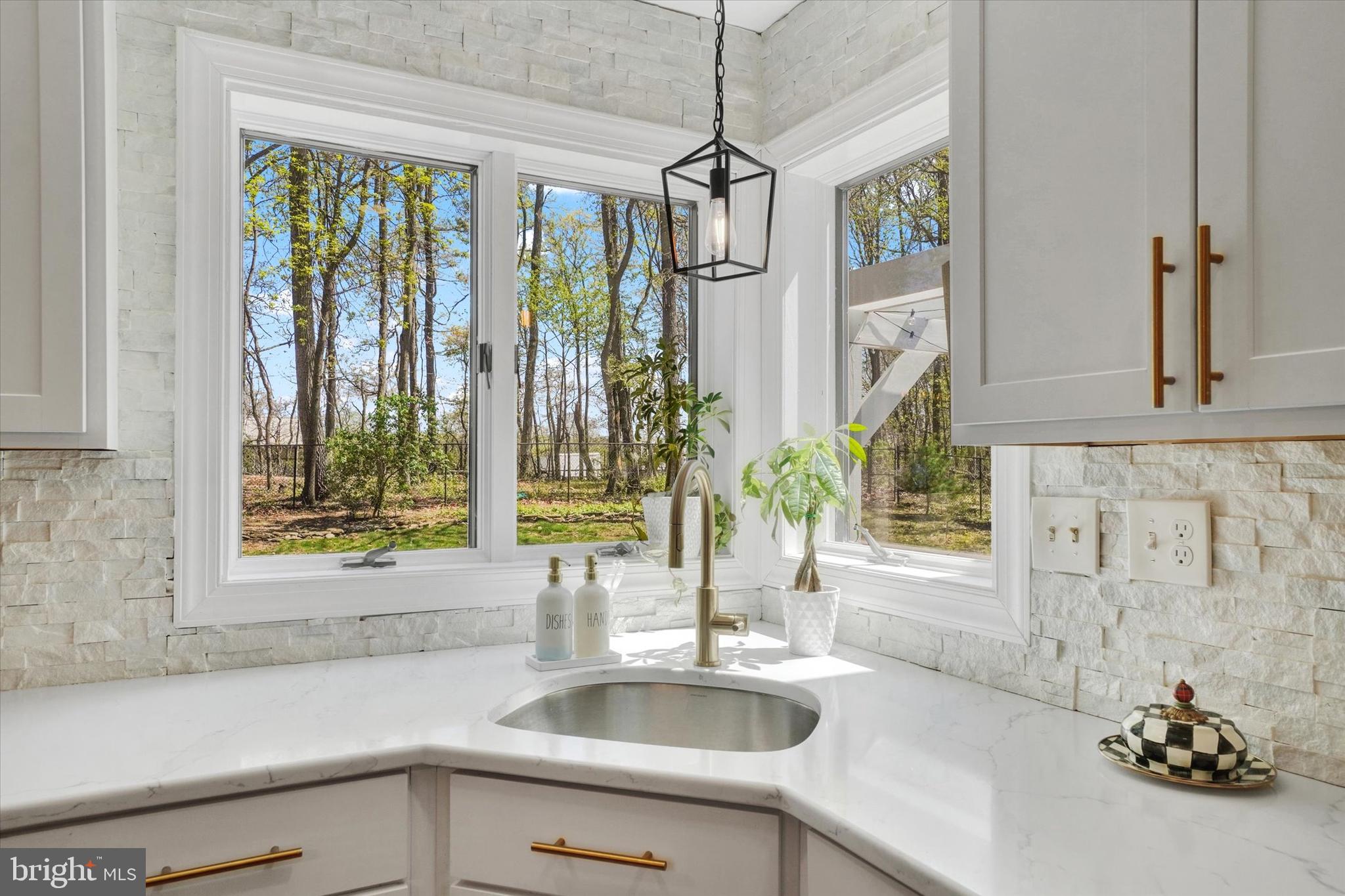 3602 Bowers Road Stewartstown, PA 17363 - Photo 12 of 43 Kitchen
