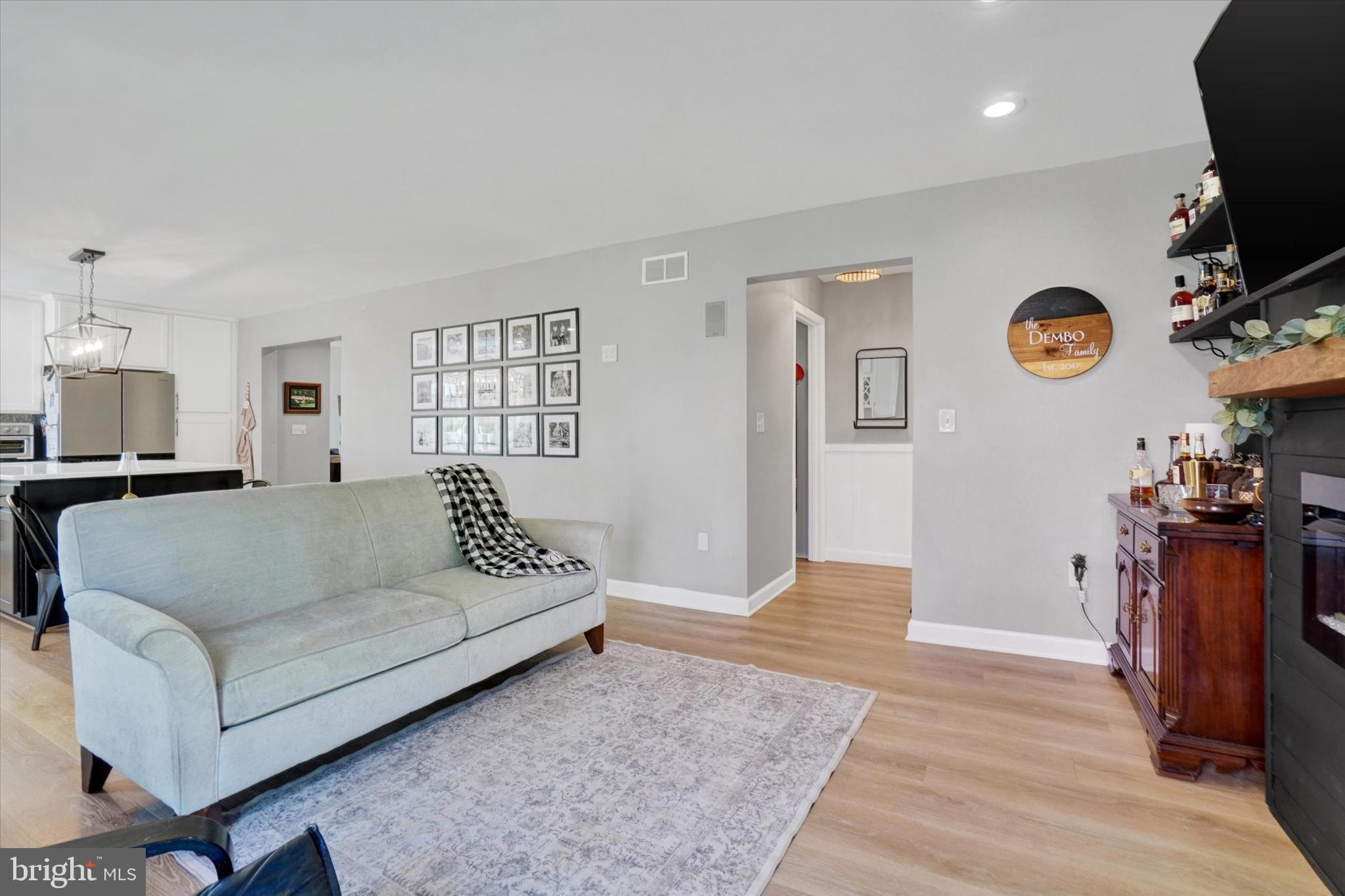 3602 Bowers Road Stewartstown, PA 17363 - Photo 15 of 43 Family Room