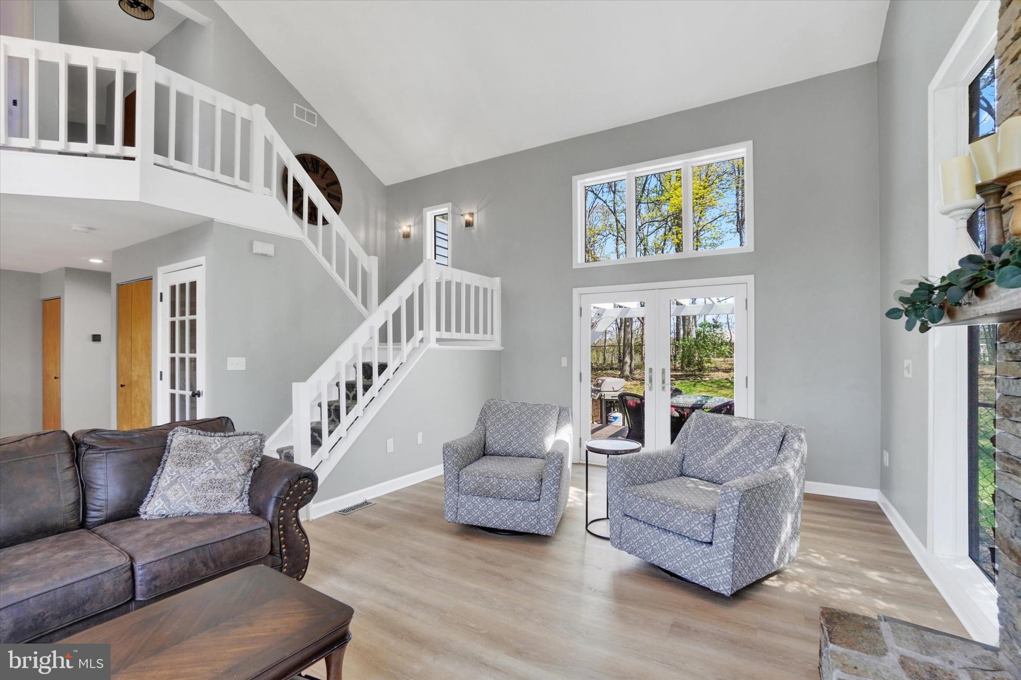 3602 Bowers Road Stewartstown, PA 17363 - Photo 7 of 43 Living Room