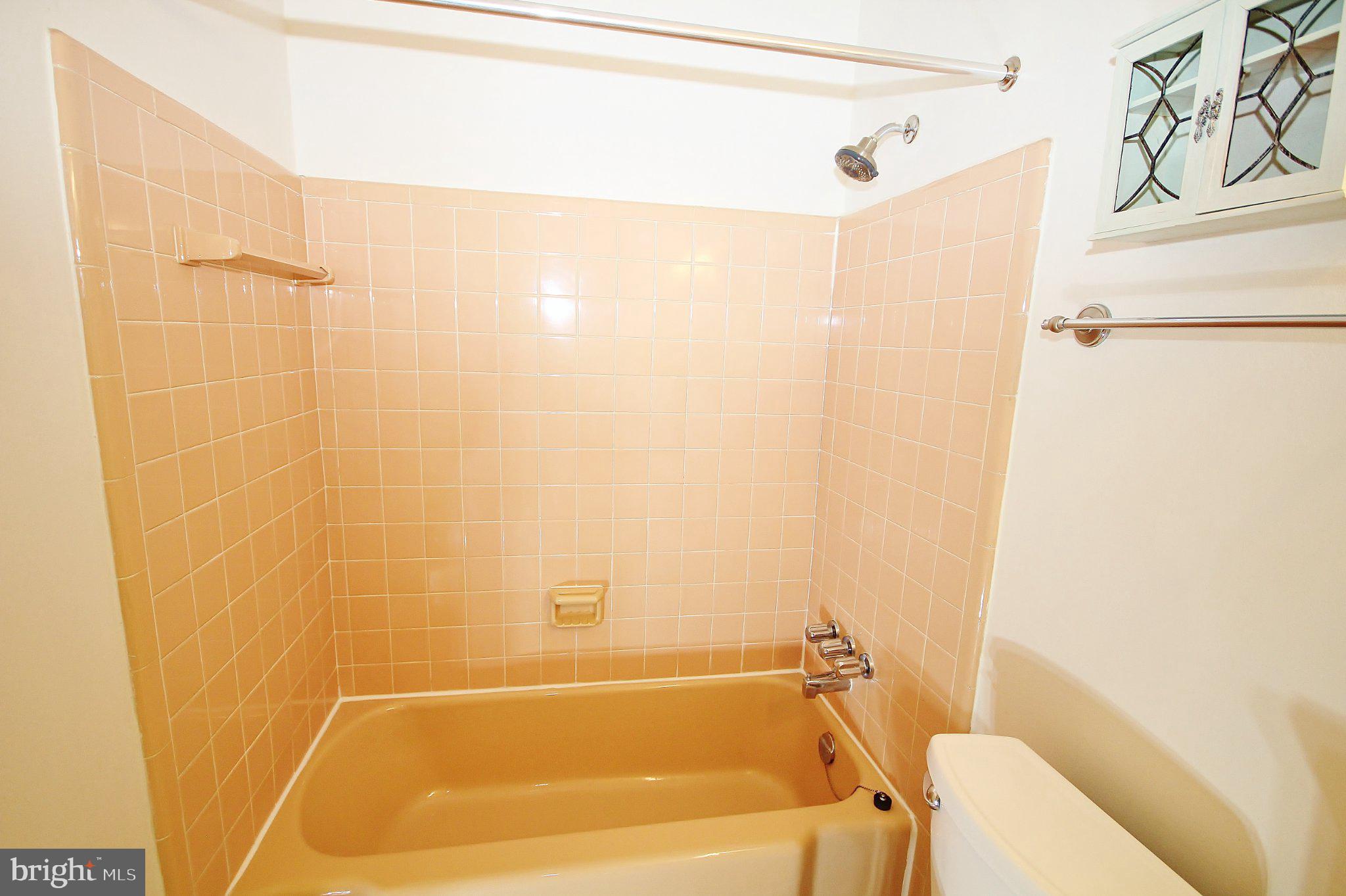 5504 Inverchapel Road Springfield, VA 22151 - Photo 19 of 51 Charming vintage bathroom retreat.