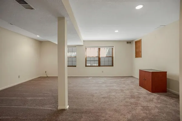 $280,000 | 10575 Long Street, Lenexa, KS 66215