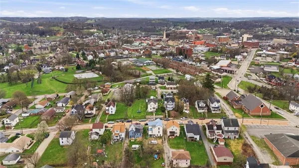 $189,000 | 32 Shannon Avenue, Washington, PA 15301