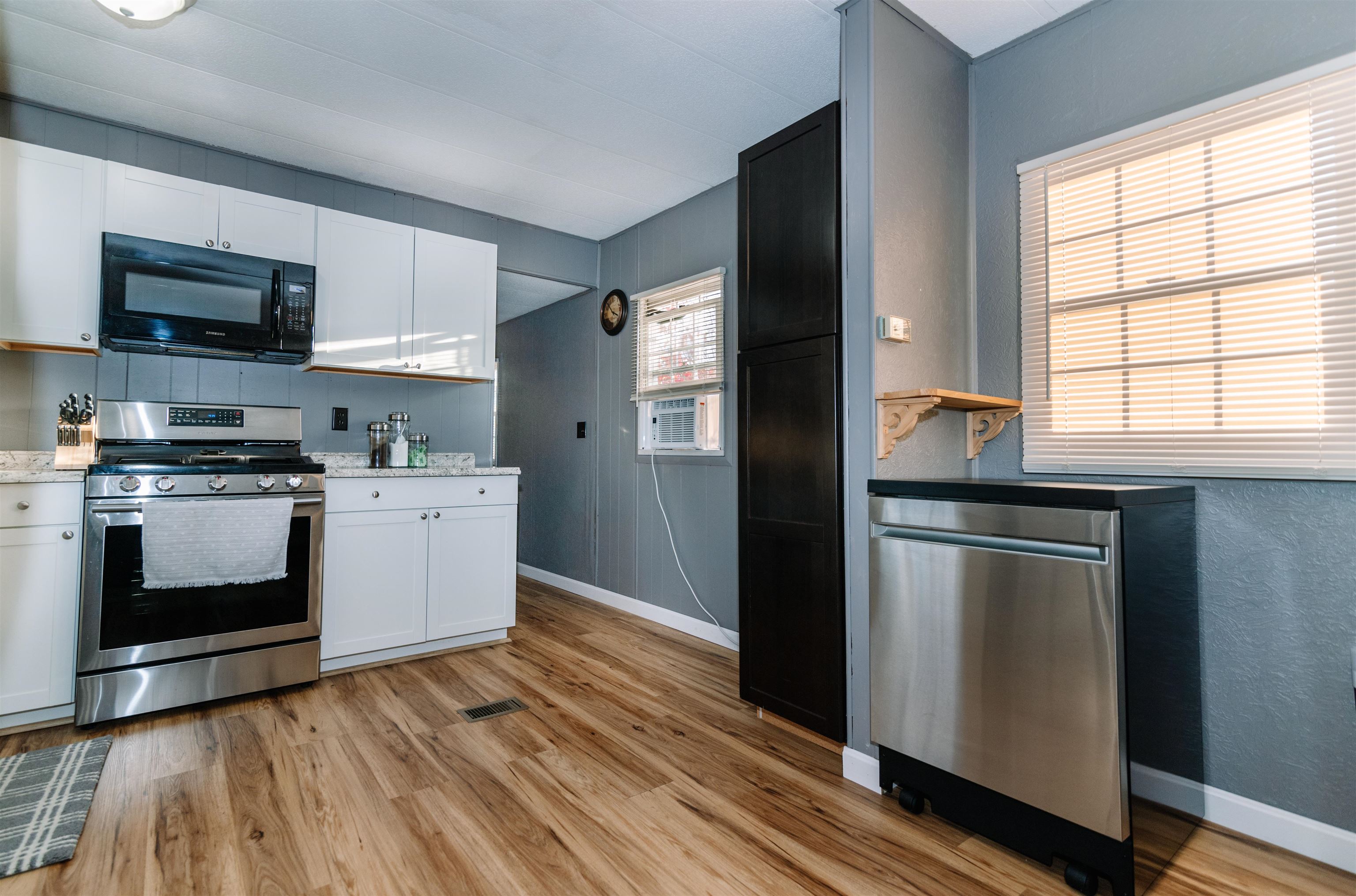 290 Calef Highway, Unit C1 Epping, NH 03042 - Photo 14 of 30