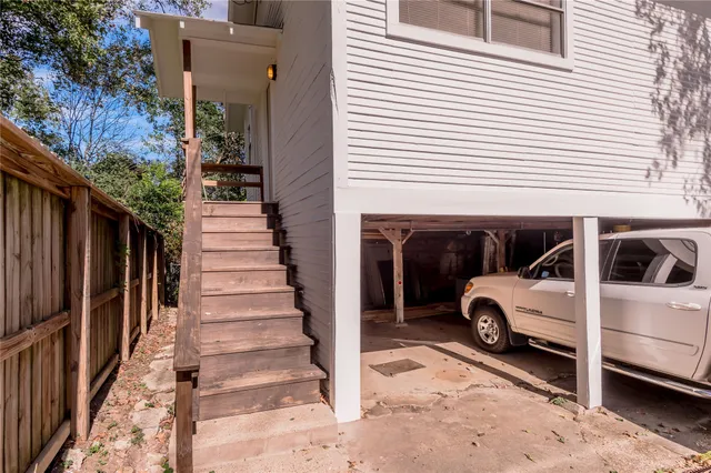 a view of house with outdoor space