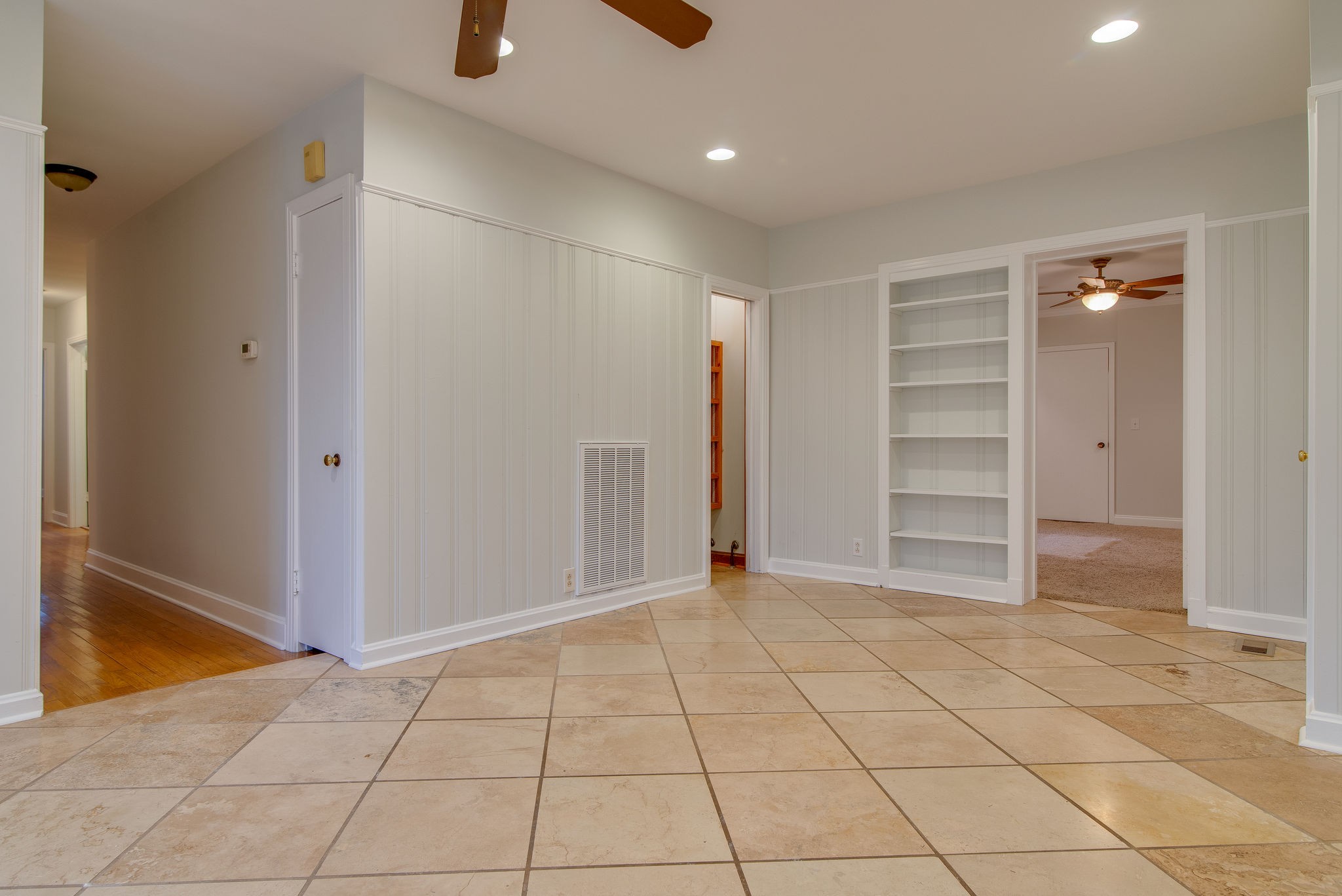 4610 Log Cabin Road Nashville, TN 37216 - Photo 17 of 40 Gallery Image 17