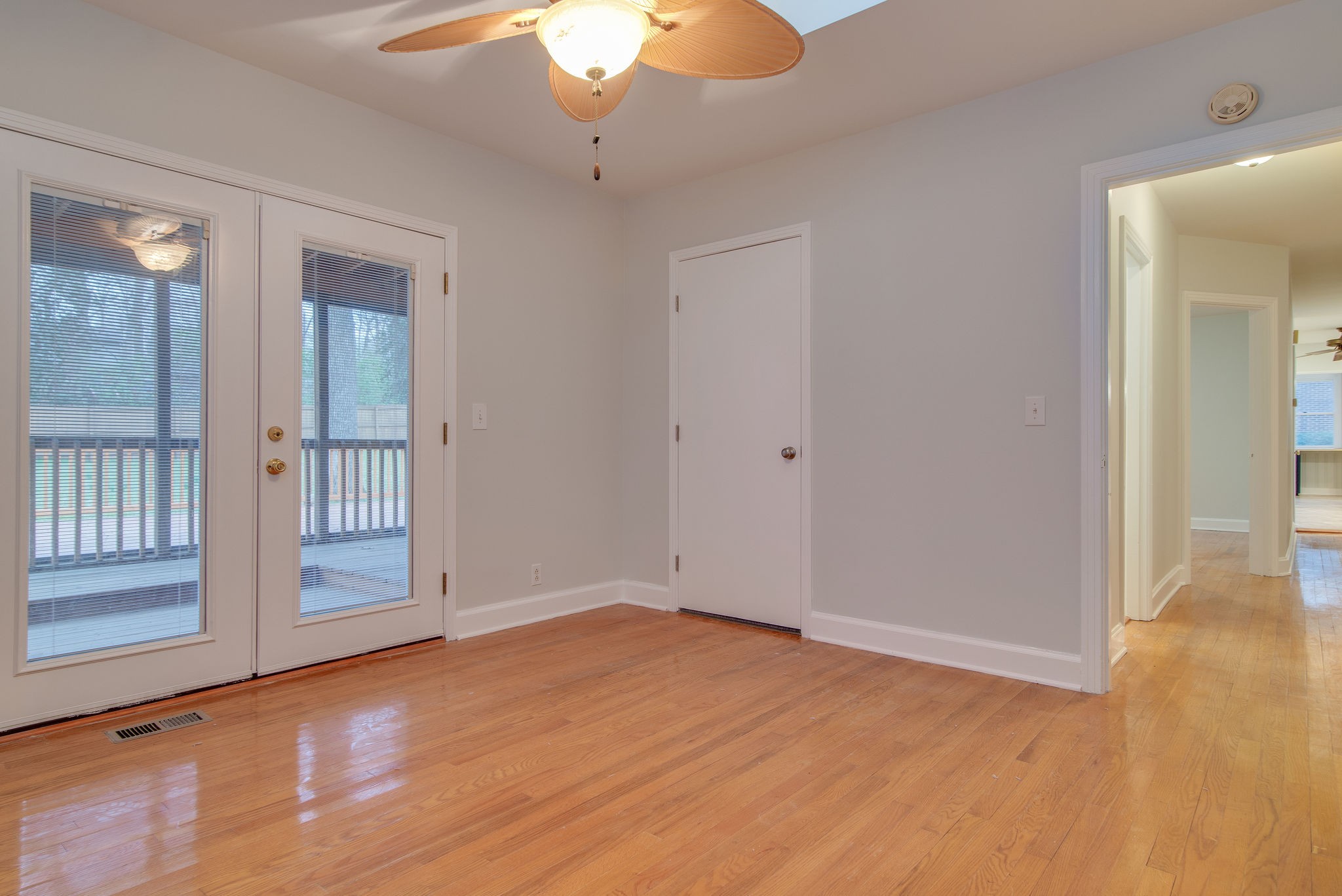 4610 Log Cabin Road Nashville, TN 37216 - Photo 32 of 40 Gallery Image 32