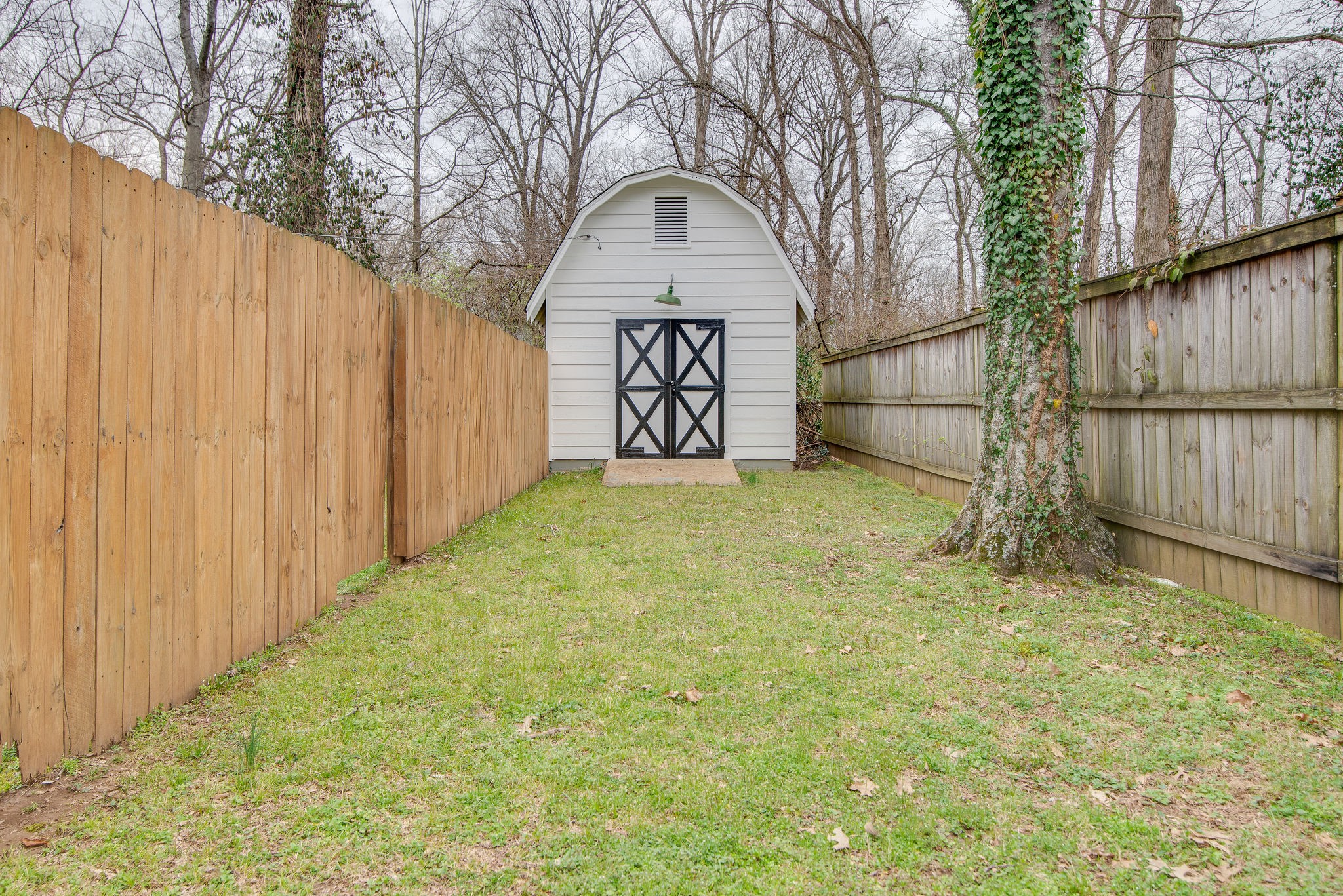 4610 Log Cabin Road Nashville, TN 37216 - Photo 38 of 40 Gallery Image 38