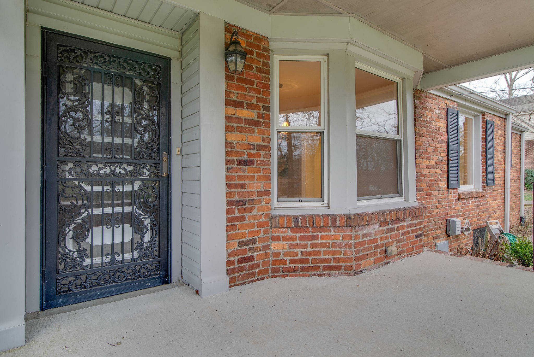 4610 Log Cabin Road Nashville, TN 37216 - Photo 6 of 40 Gallery Image 6