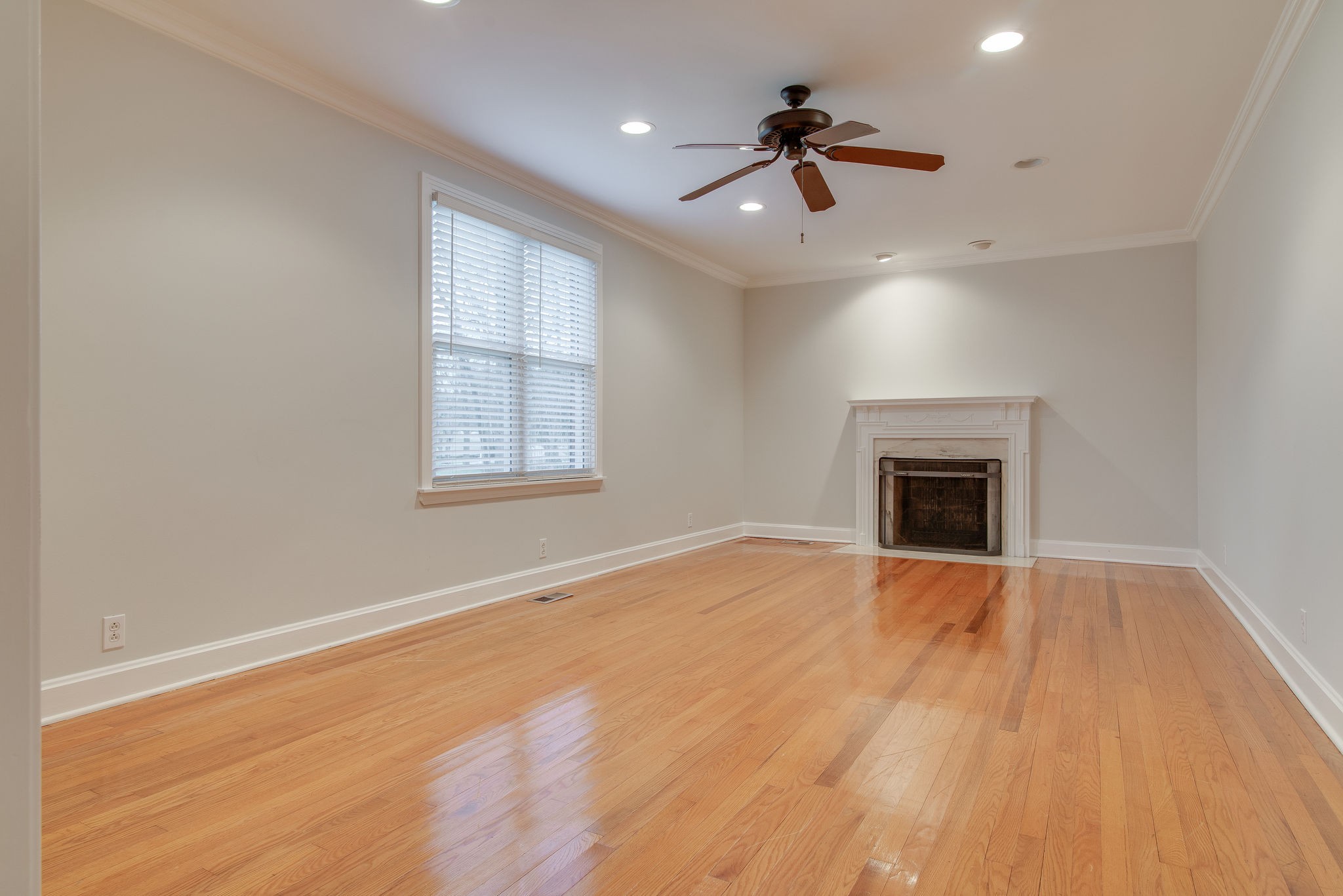 4610 Log Cabin Road Nashville, TN 37216 - Photo 9 of 40 Gallery Image 9