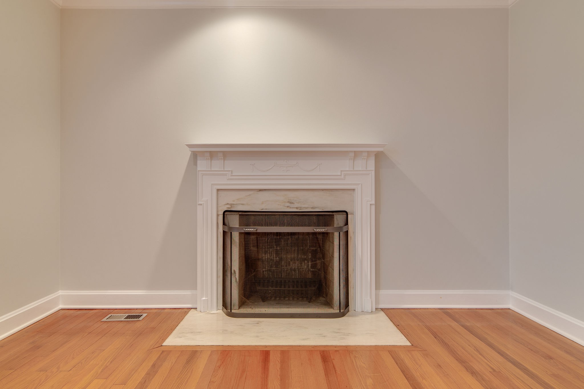 4610 Log Cabin Road Nashville, TN 37216 - Photo 10 of 40 Gallery Image 10
