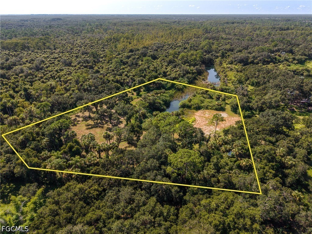 19040 Fox Run Road Alva, FL 33920 - Photo 21 of 42 Gallery Image 21