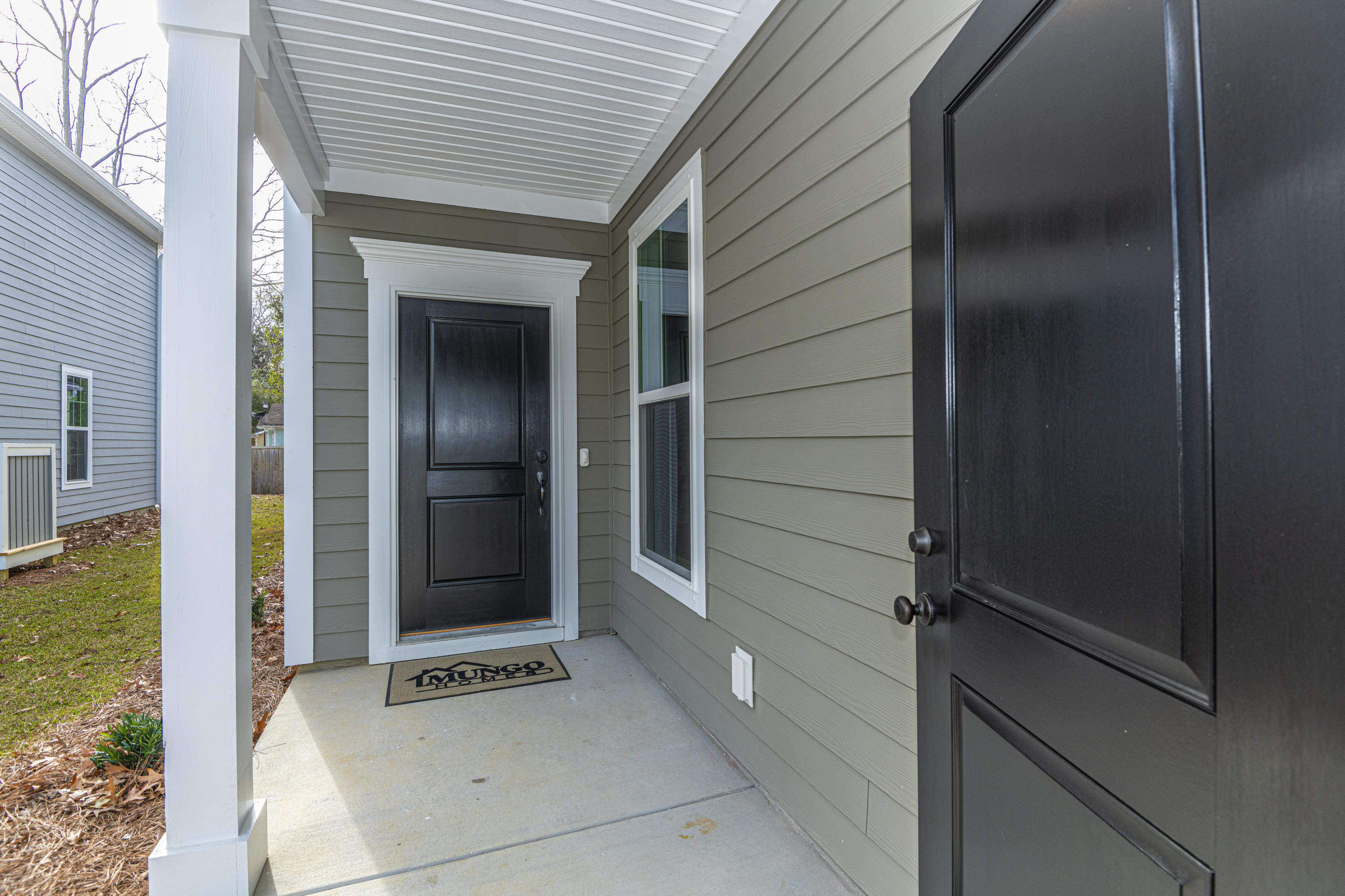 2317 Town Woods Road Charleston, SC 29414 - Photo 2 of 39 DSC_7935