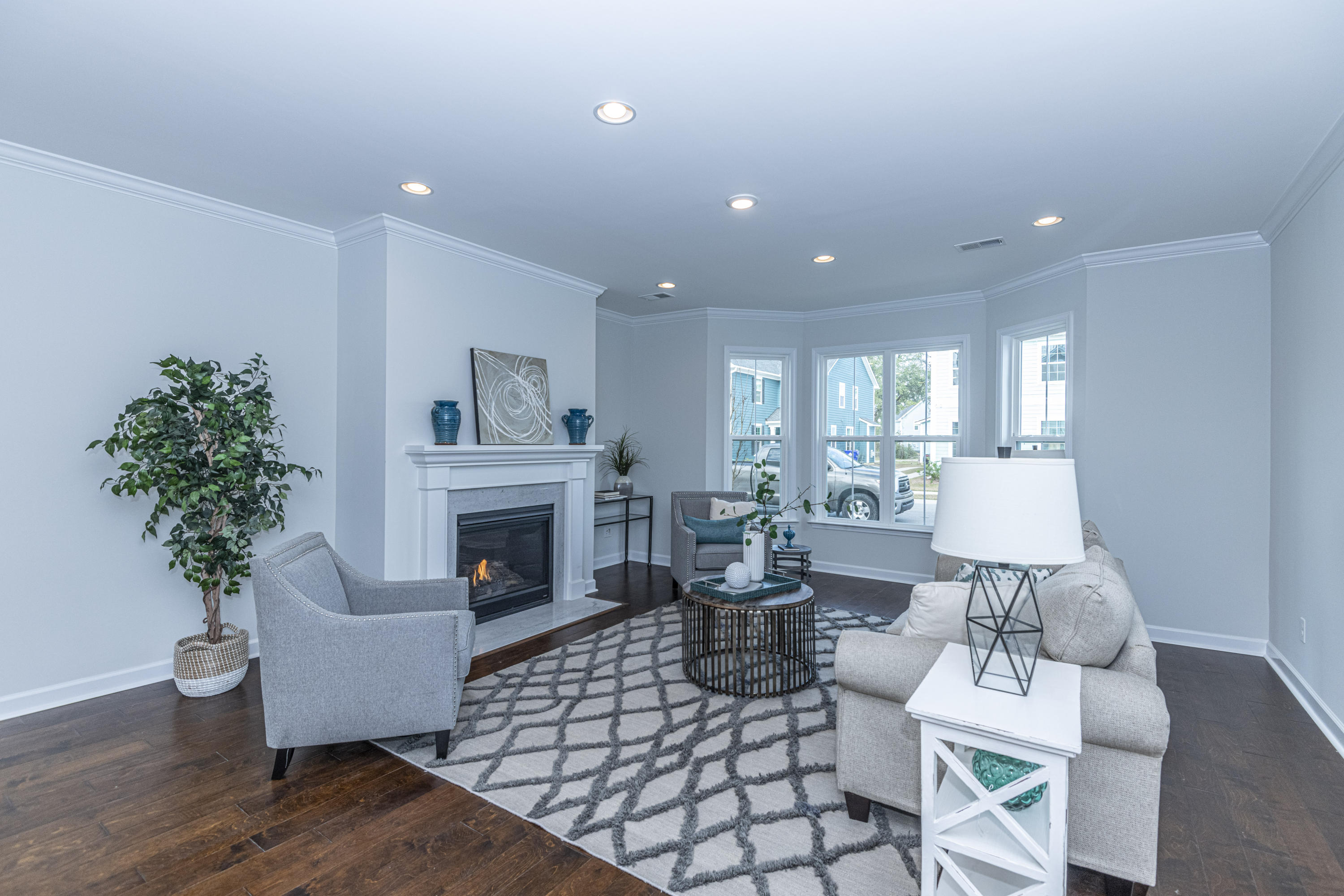 2317 Town Woods Road Charleston, SC 29414 - Photo 3 of 39 DSC_7937