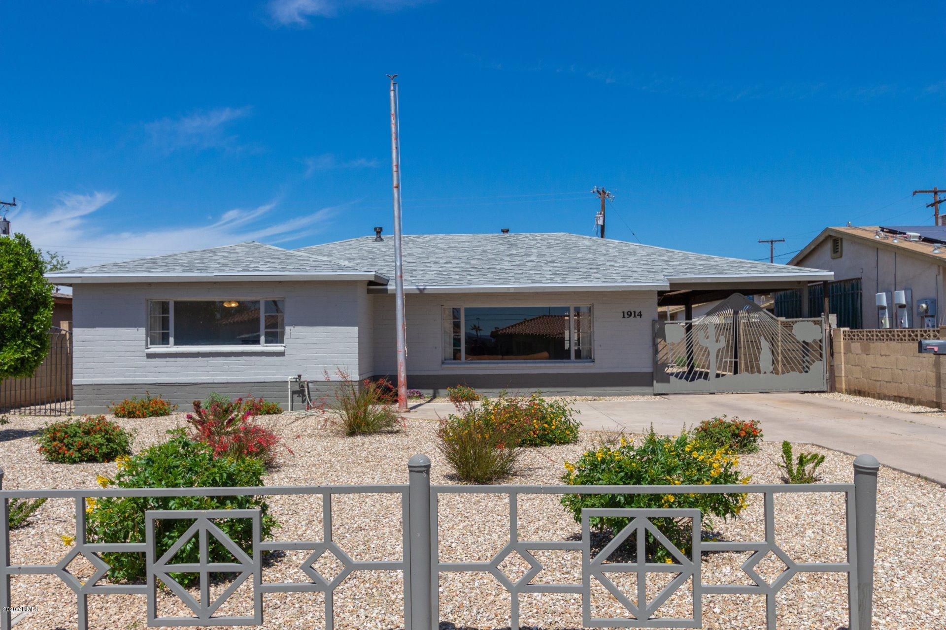1914 East Almeria Road Phoenix, AZ 85006 - Photo 6 of 20 0001-Almeria (1)
