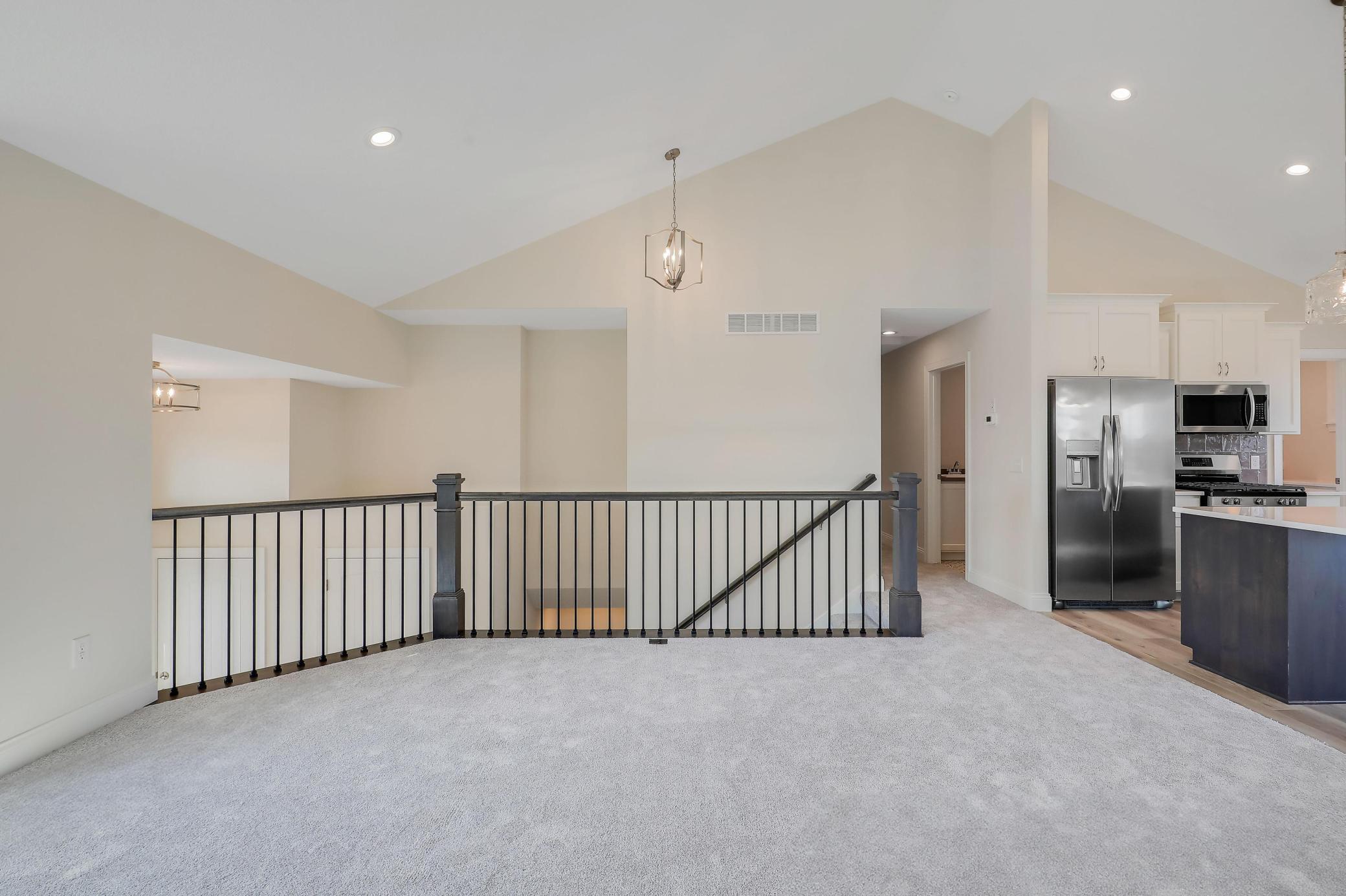 13601 Arrowhead Way Rosemount, MN 55068 - Photo 12 of 32
