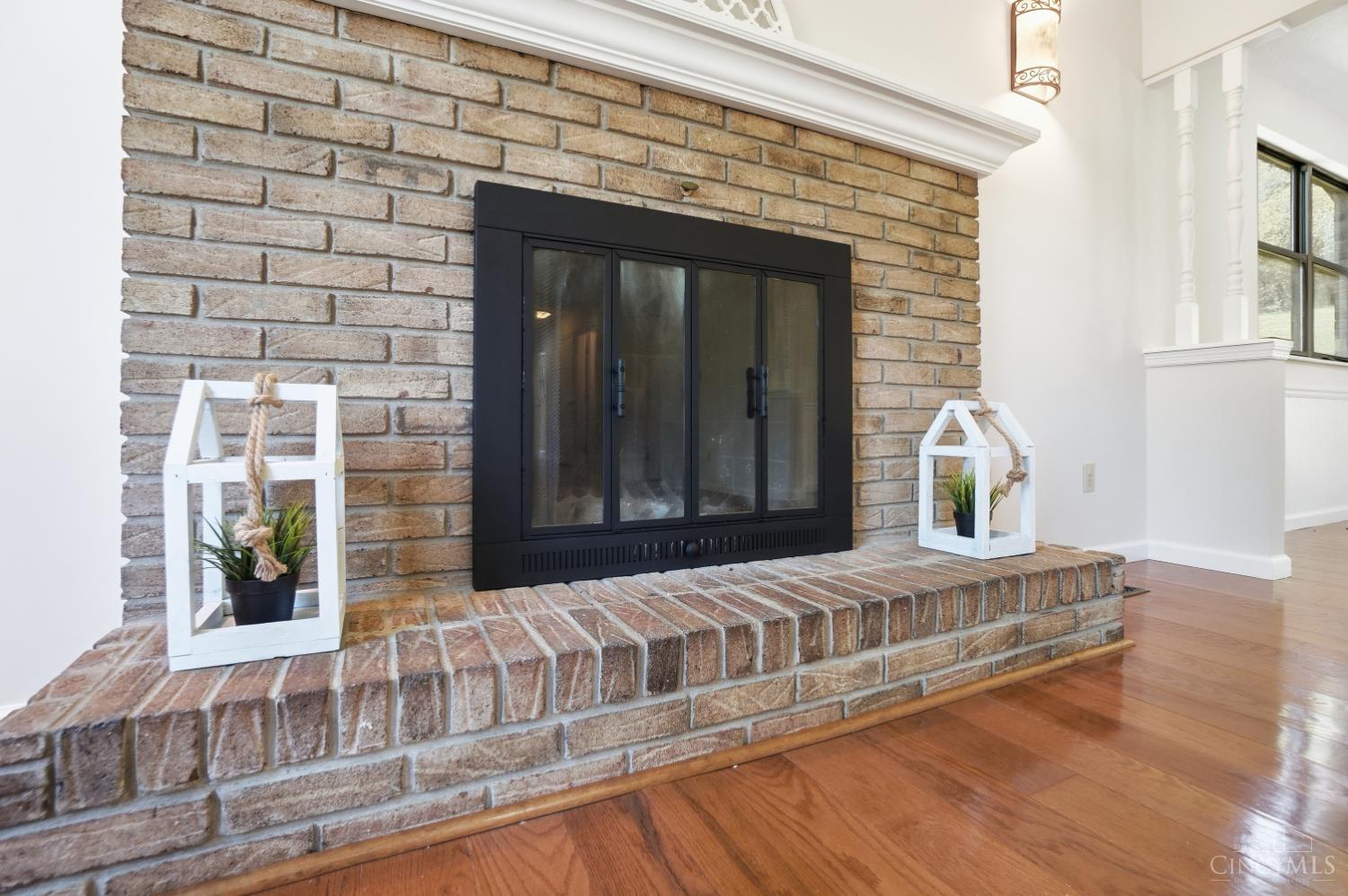 6340 Sheed Road Cincinnati, OH 45247 - Photo 8 of 60