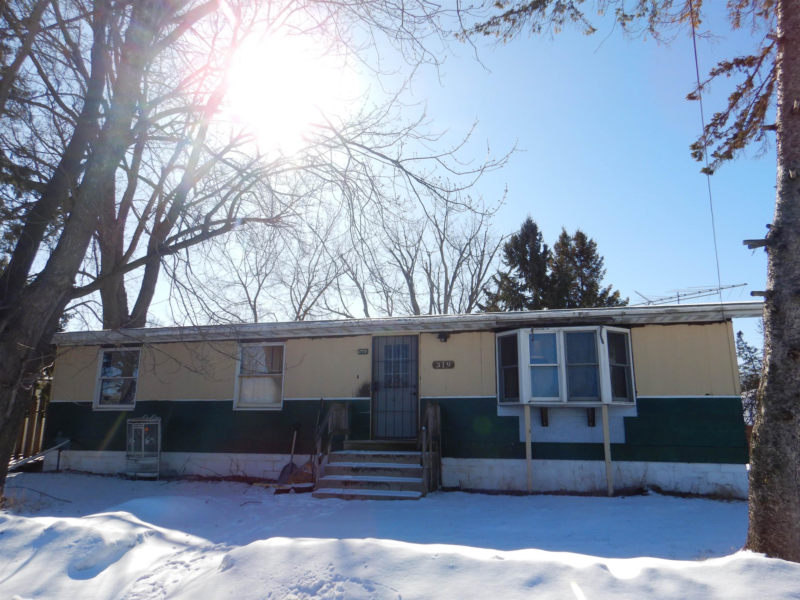 319 Algoma Street Suring, WI 54174 - Photo 1 of 42