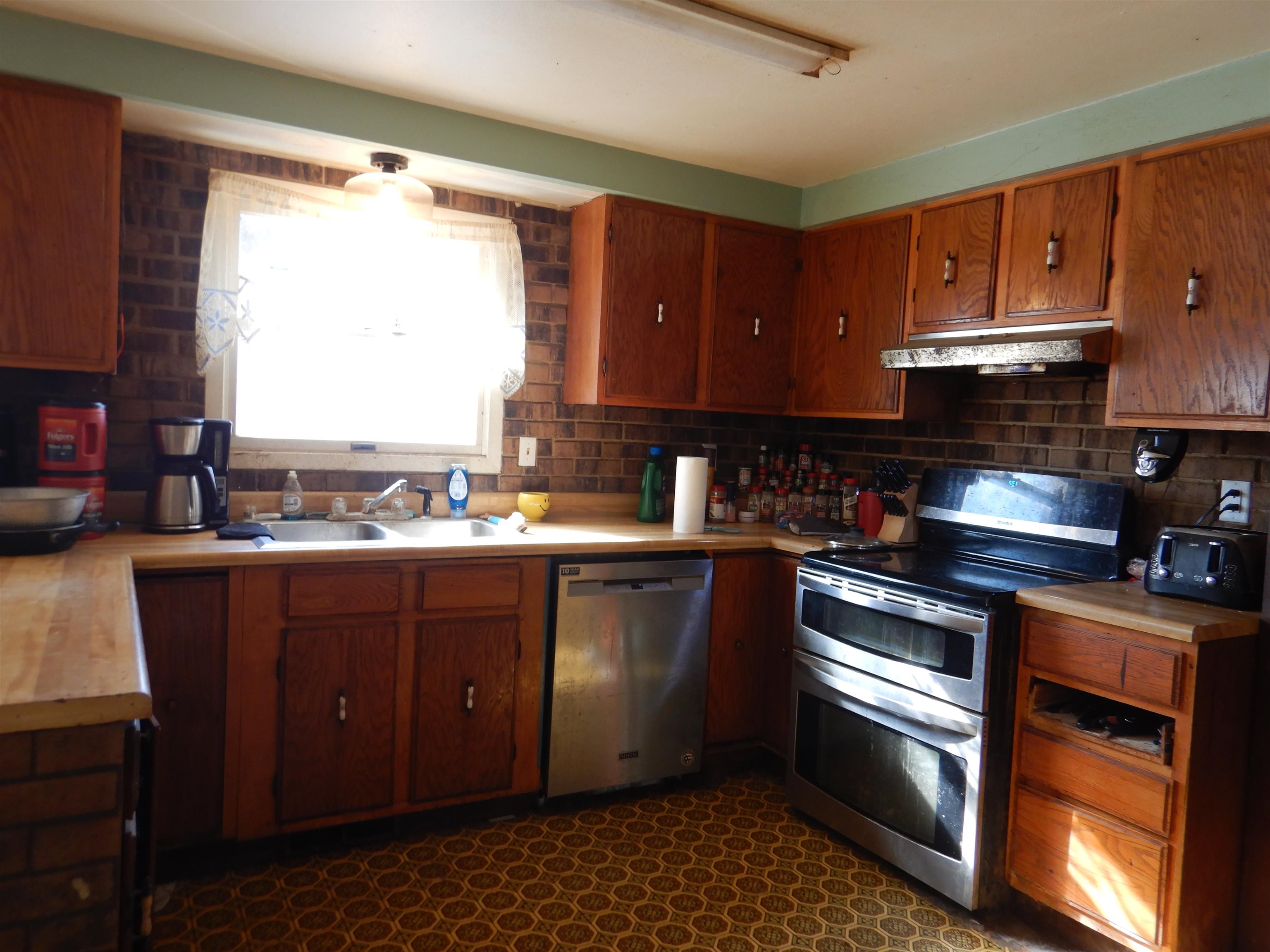 319 Algoma Street Suring, WI 54174 - Photo 23 of 42