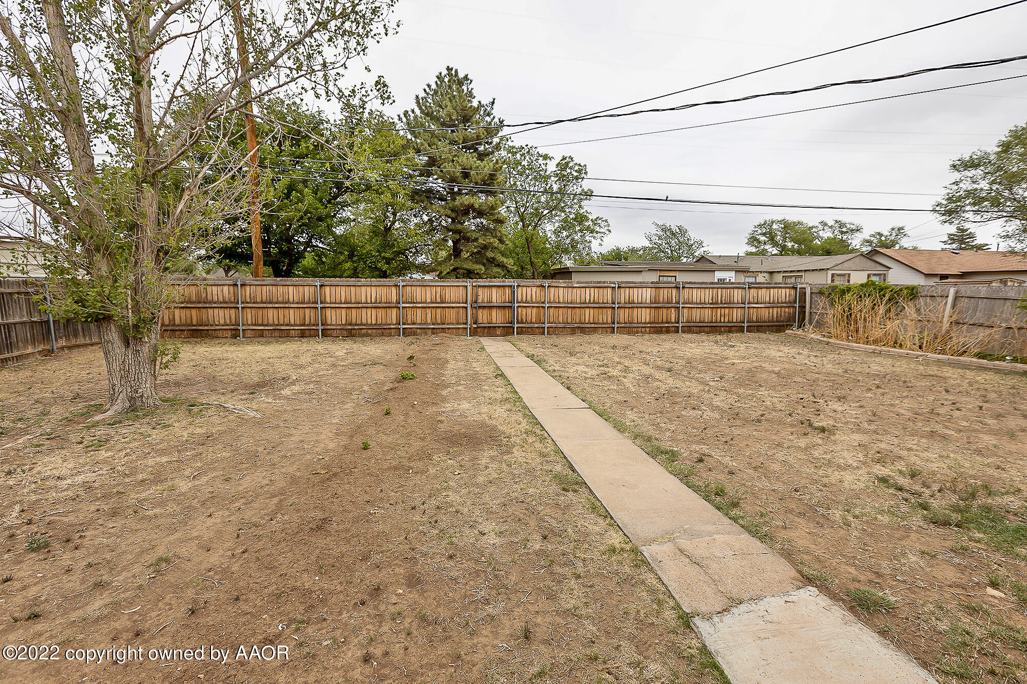 4307 Crockett Street Amarillo, TX 79110 - Photo 15 of 17 Backyard2