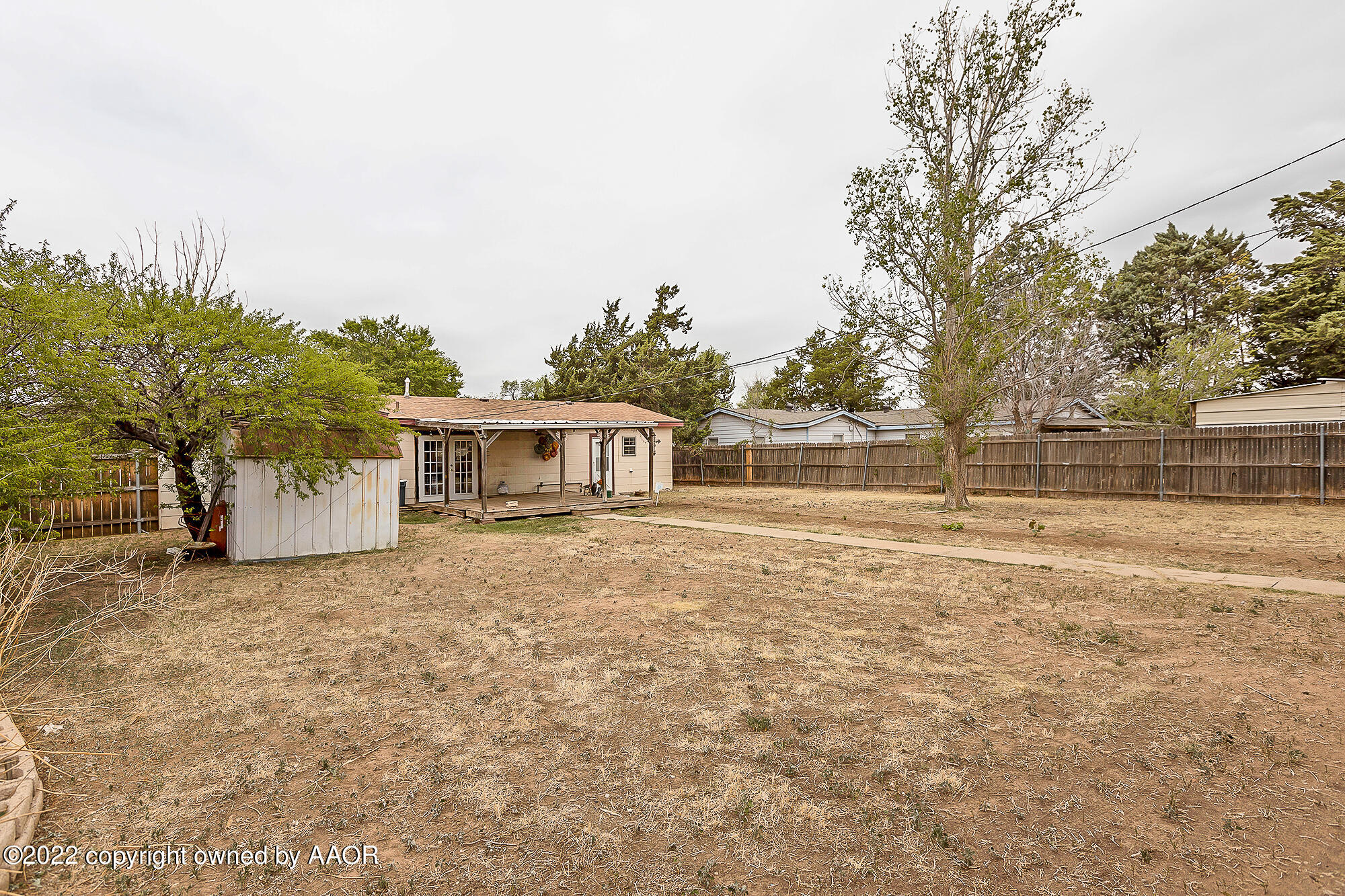 4307 Crockett Street Amarillo, TX 79110 - Photo 16 of 17 Backyard