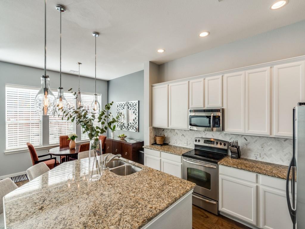 3848 Vienna Street Irving, TX 75038 - Photo 8 of 26