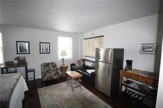 $1,450 | 1205 St Charles Avenue, Unit 612, New Orleans, LA 70130