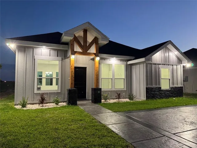 $199,000 | 117 Lenon Avenue, Edcouch, TX 78538