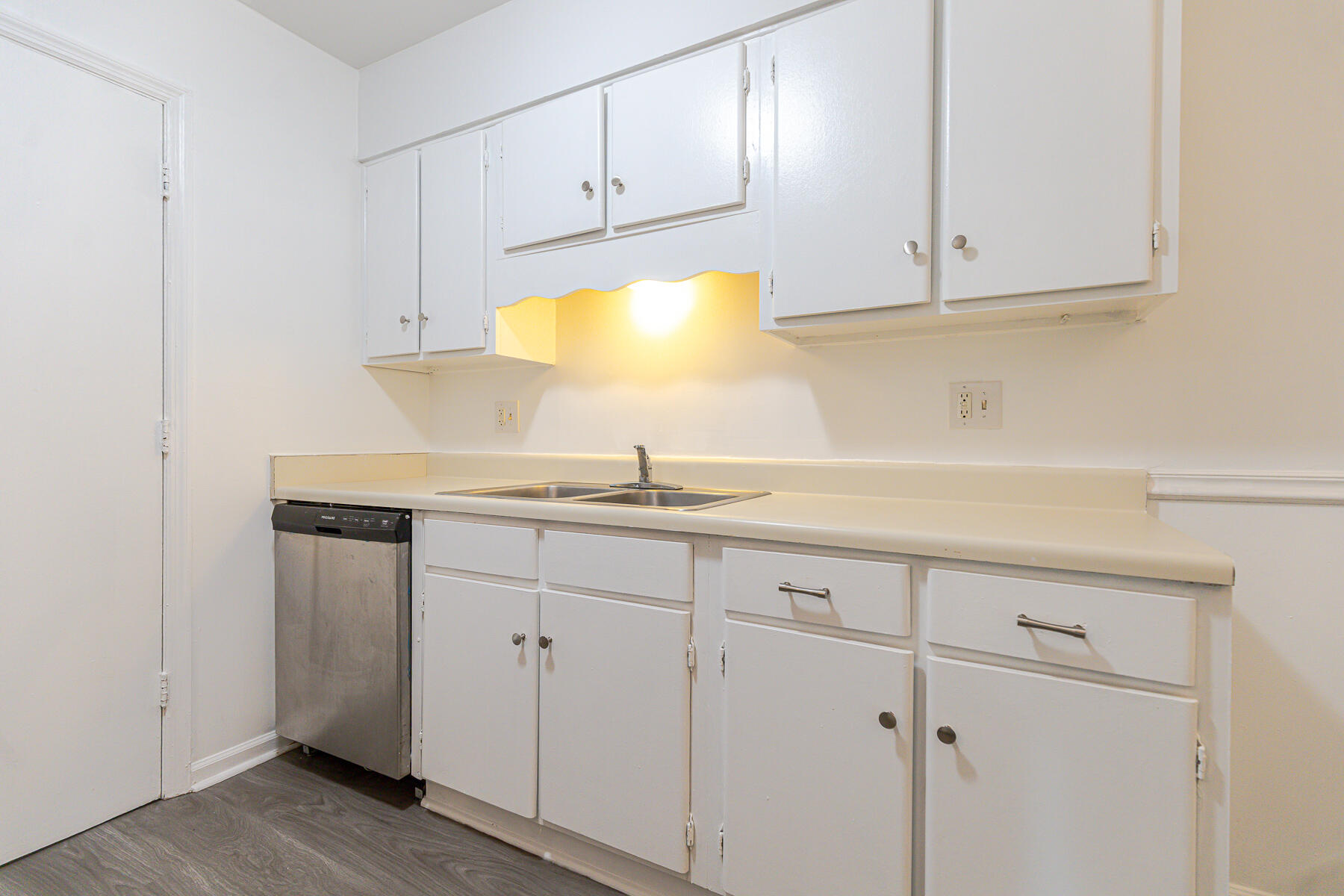 1402 Camp Road, Unit 3F Charleston, SC 29412 - Photo 23 of 54 JSRE-30