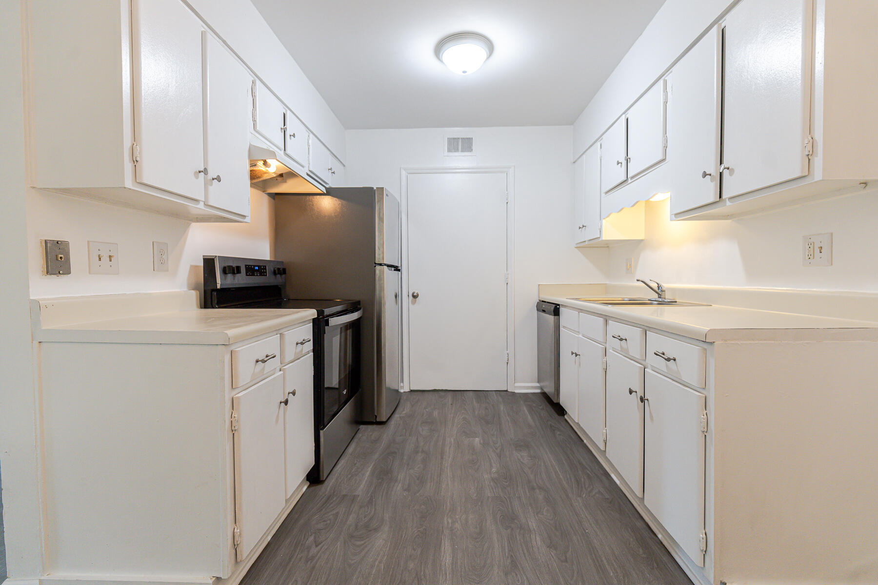 1402 Camp Road, Unit 3F Charleston, SC 29412 - Photo 24 of 54 JSRE-31