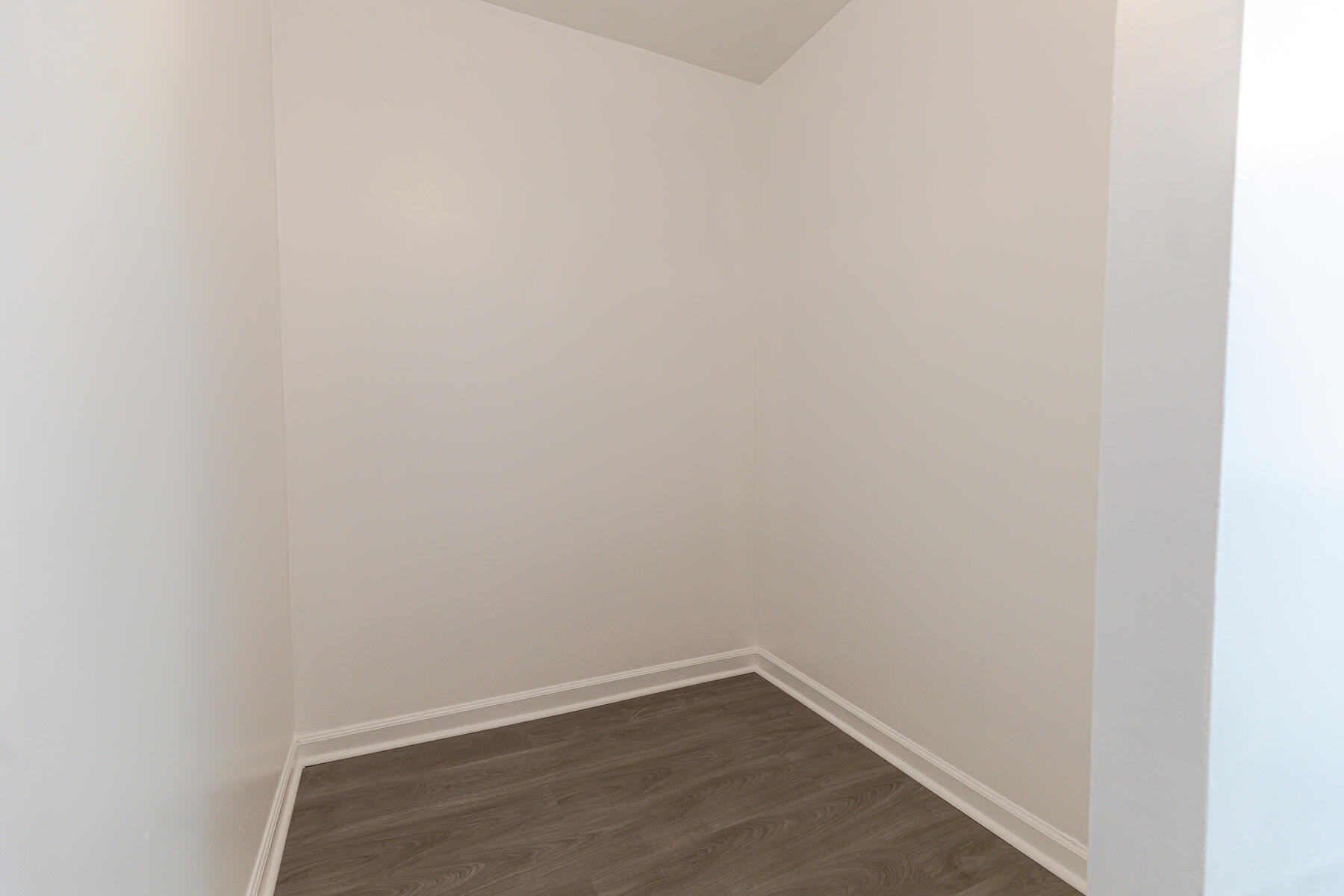 1402 Camp Road, Unit 3F Charleston, SC 29412 - Photo 36 of 54 JSRE-47