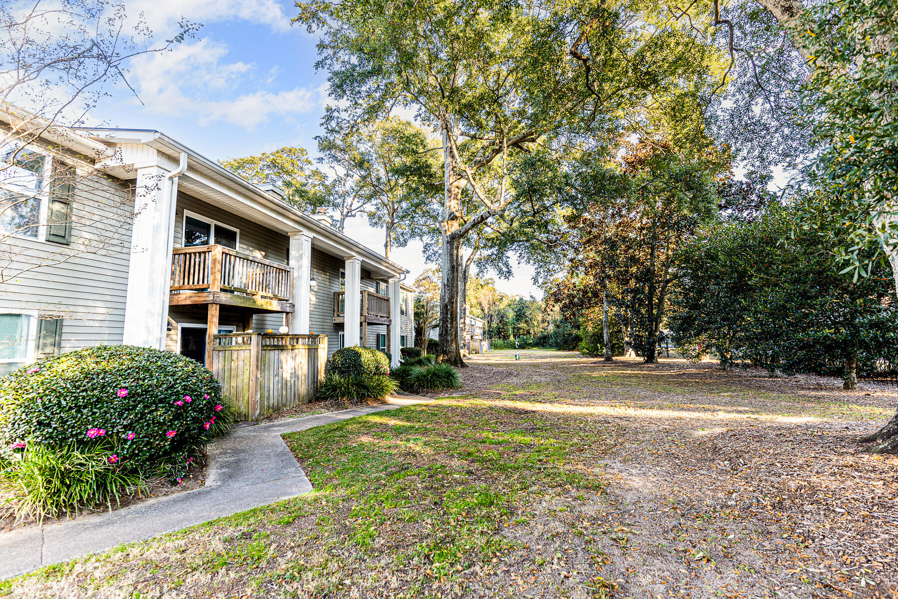 1402 Camp Road, Unit 3F Charleston, SC 29412 - Photo 4 of 54 JSRE-4