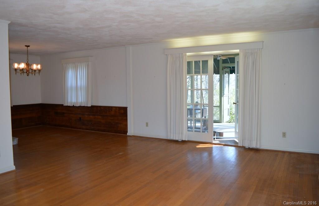 175 Glengarnock Road, Unit 5 6 7 10 Tryon, NC 28782 - Photo 2 of 13 Gallery Image 2