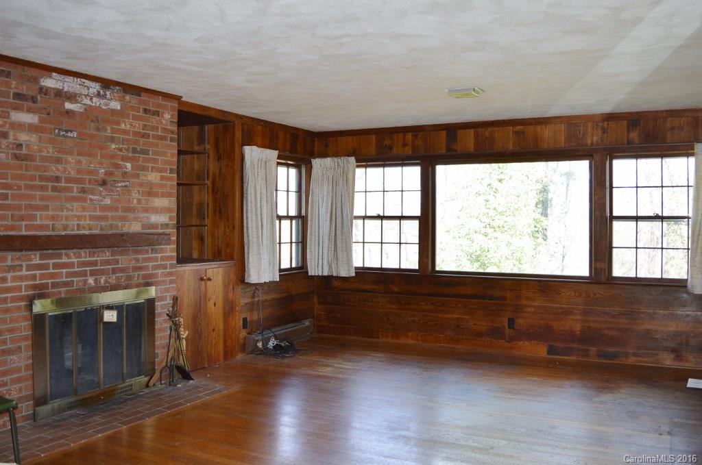175 Glengarnock Road, Unit 5 6 7 10 Tryon, NC 28782 - Photo 7 of 13 Gallery Image 7