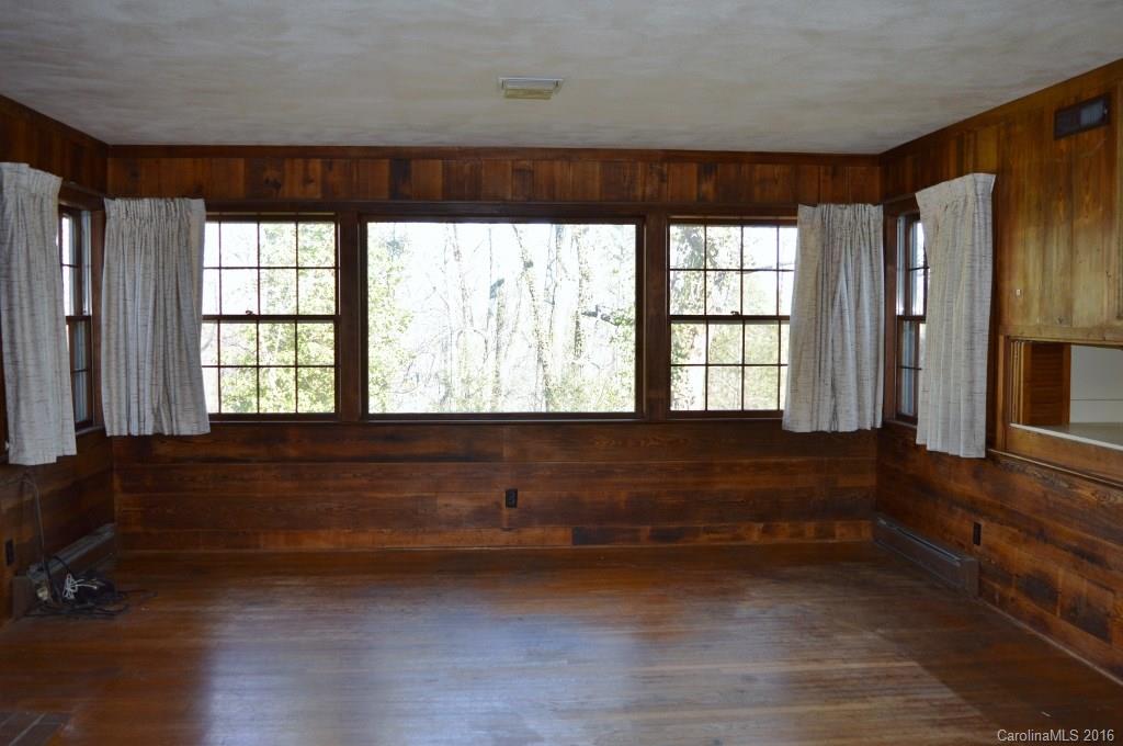 175 Glengarnock Road, Unit 5 6 7 10 Tryon, NC 28782 - Photo 8 of 13 Gallery Image 8