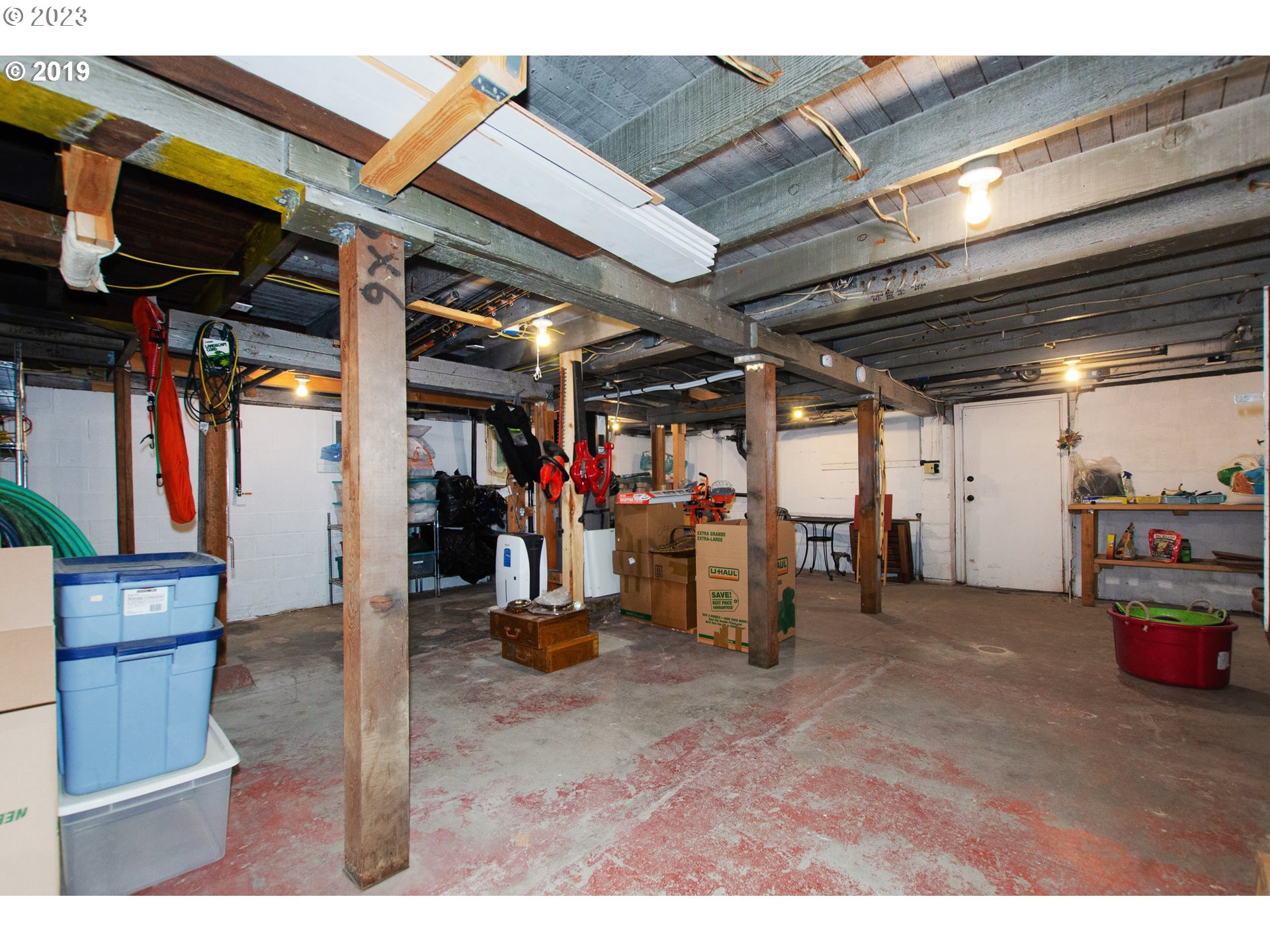 210 South 4th Avenue Ridgefield, WA 98642 - Photo 31 of 31 a view of a storage room