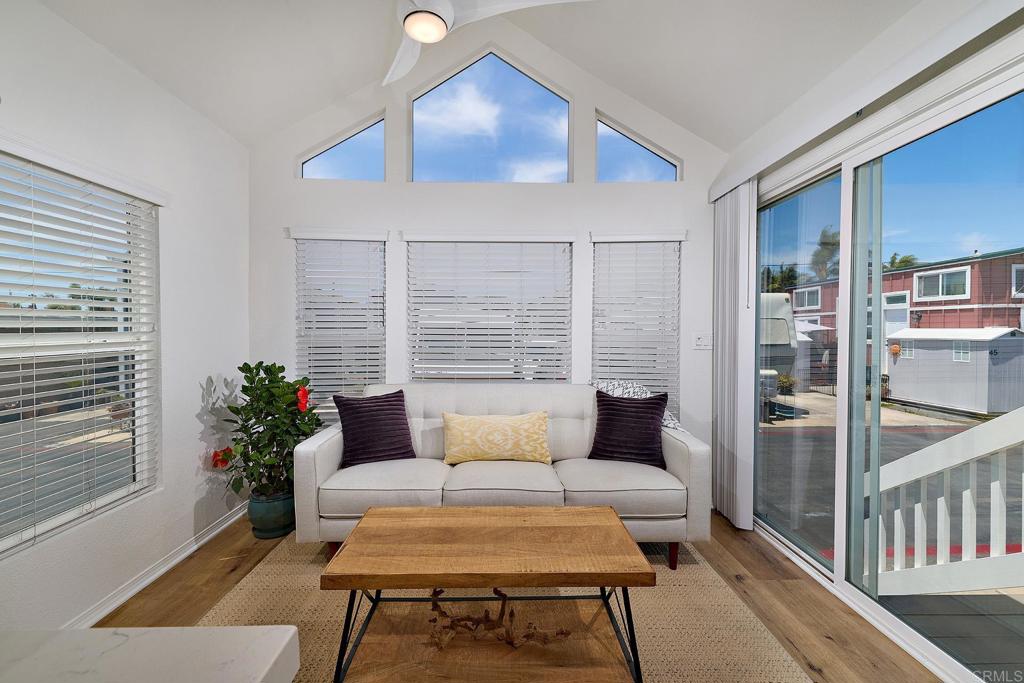 1549 North Vulcan Avenue, Unit 28 Encinitas, CA 92024 - Photo 5 of 22