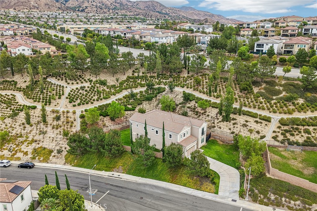 11978 North Ricasoli Way Porter Ranch, CA 91326 - Photo 46 of 58 Gallery Image 46