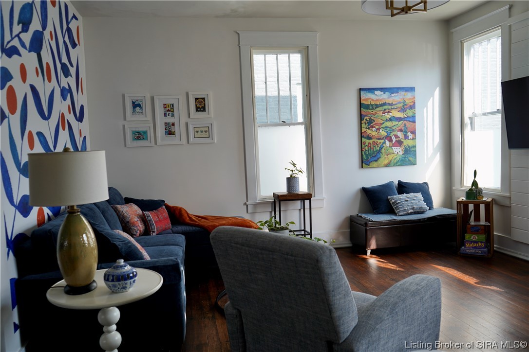 414 West 3rd Street Madison, IN 47250 - Photo 4 of 69