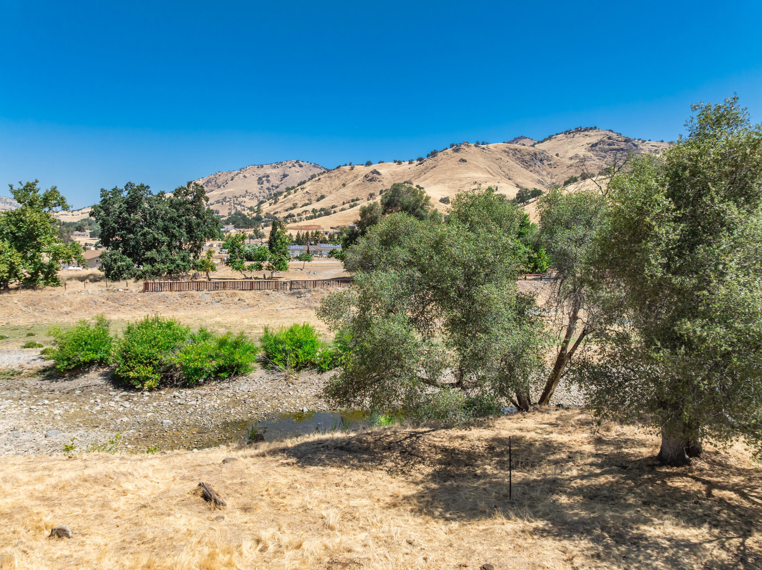 Elwood Road Sanger, CA 93657 - Photo 23 of 27 23-5760elwoodsanger
