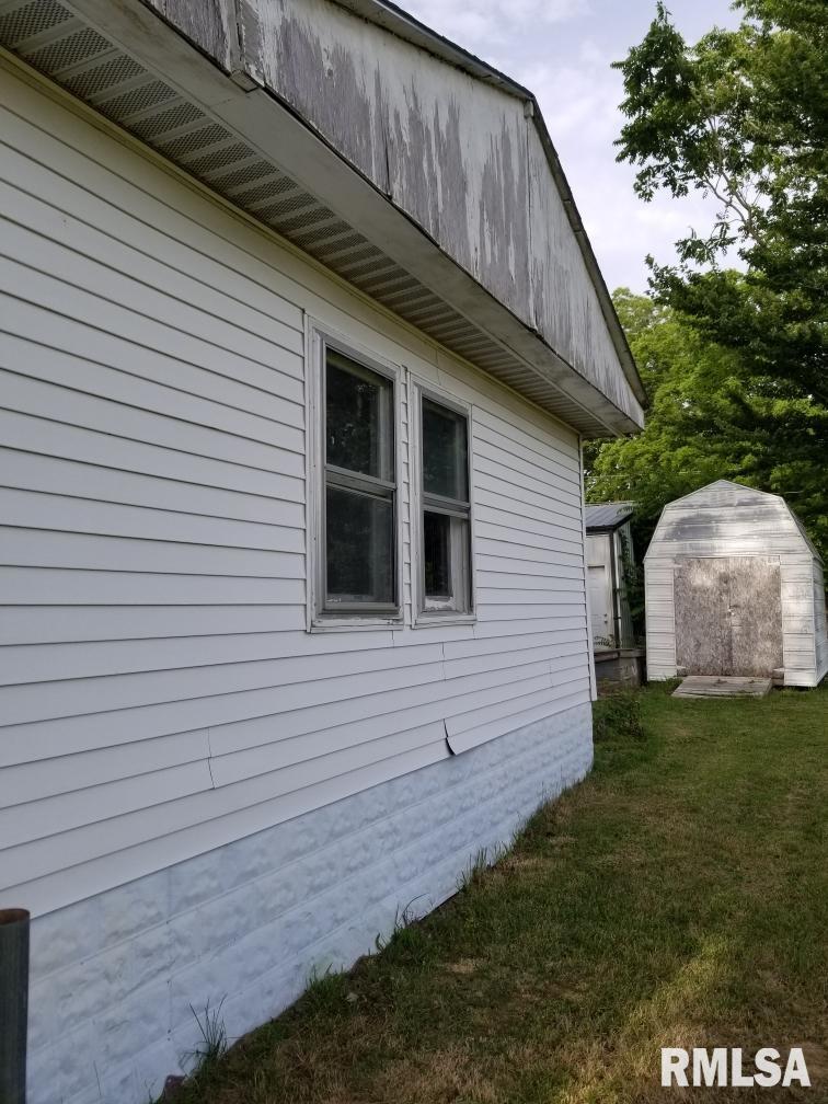 17235 East Knox Road Mount Vernon, IL 62864 - Photo 11 of 13 Gallery Image 11