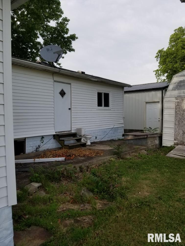 17235 East Knox Road Mount Vernon, IL 62864 - Photo 4 of 13 Gallery Image 4