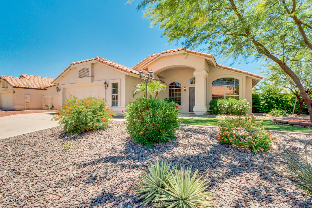 1201 East Grandview Road Phoenix, AZ 85022 - Photo 1 of 44 03-Grandview