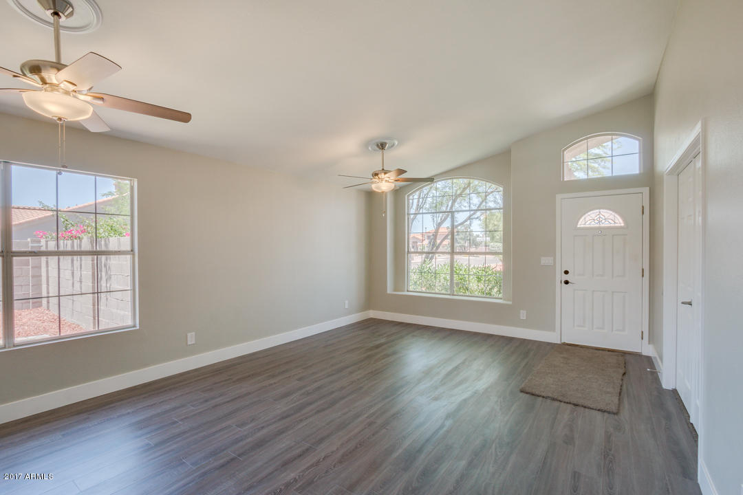 1201 East Grandview Road Phoenix, AZ 85022 - Photo 5 of 44 05-Grandview