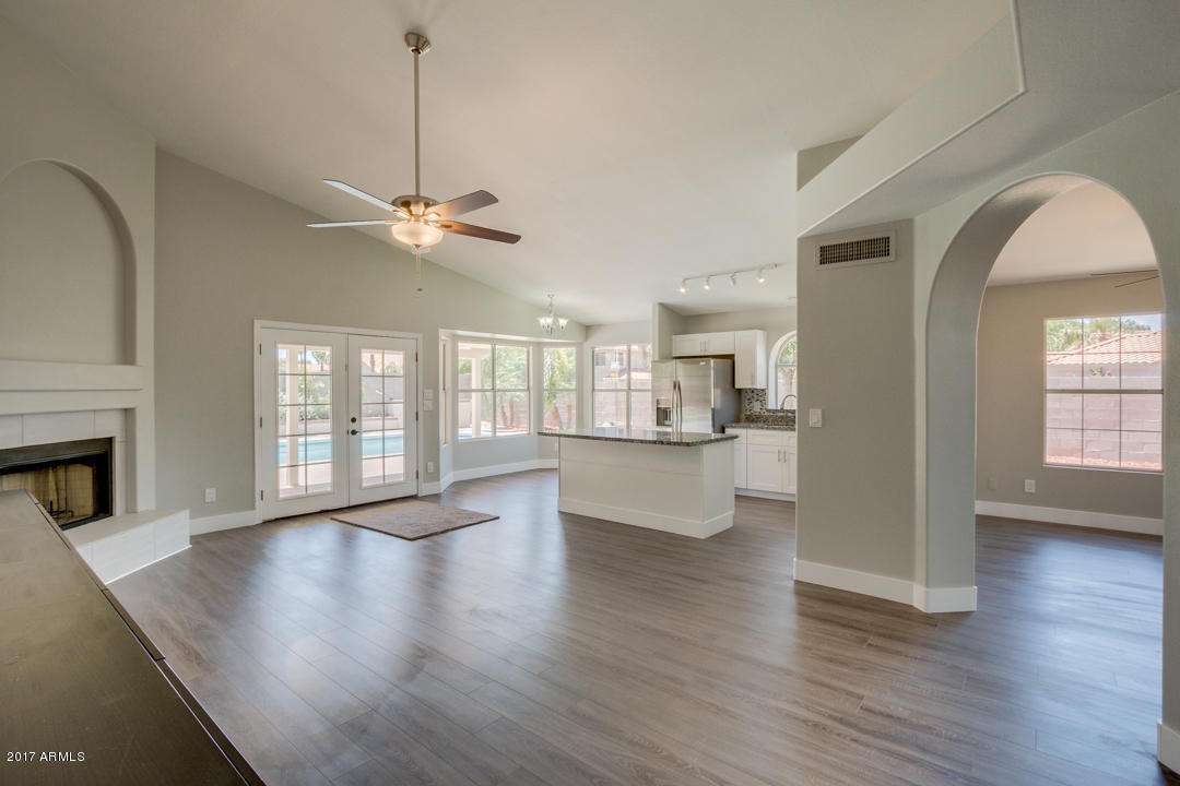 1201 East Grandview Road Phoenix, AZ 85022 - Photo 8 of 44 09-Grandview