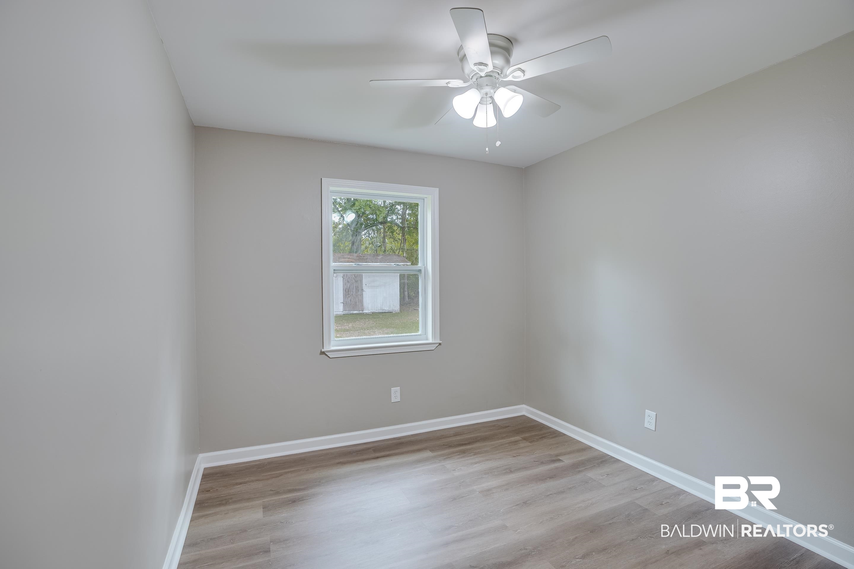 428 Scott Drive Saraland, AL 36571 - Photo 12 of 33